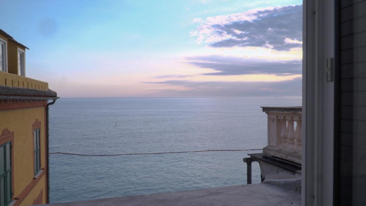 Via Garibaldi 75 - Attic Sea View Lägenhet Camogli Exteriör bild